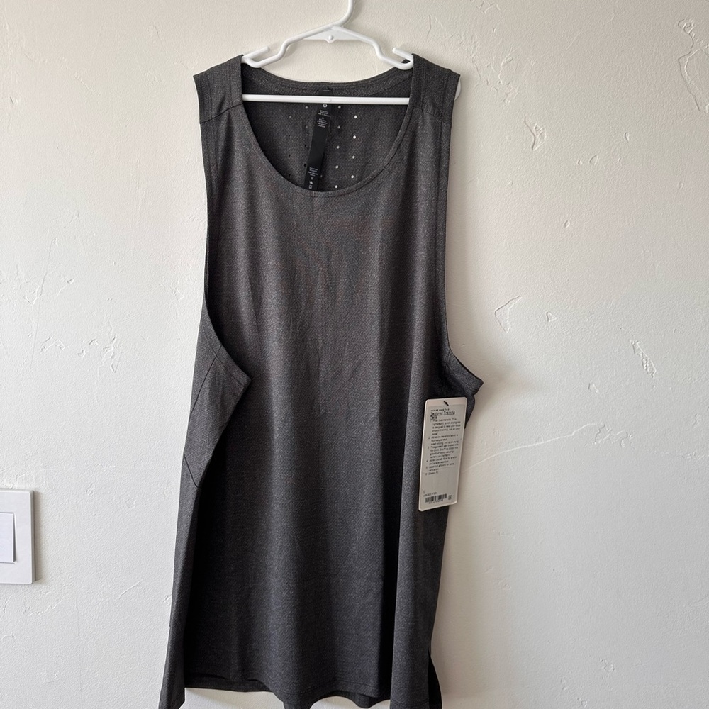 lululemon NWT Men’s Textured Training Tank